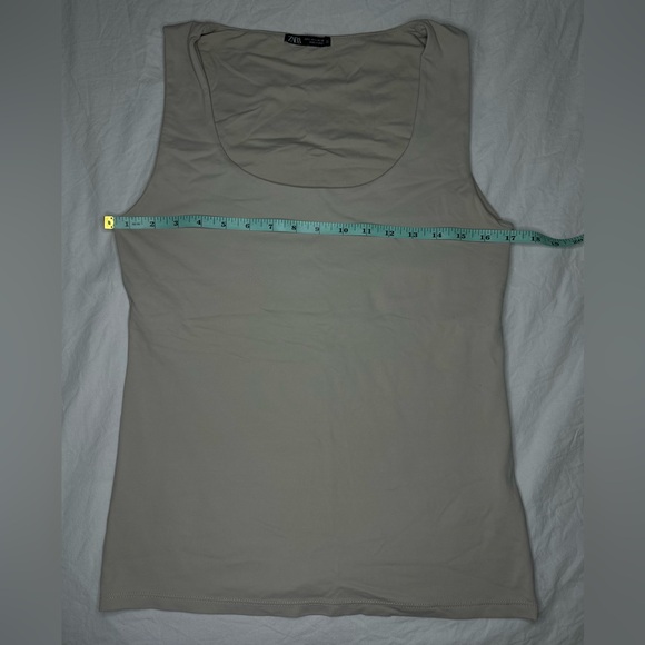 Zara Seamless Beige Nude Wide Strap Square Neck Tank Size Large - Picture 3 of 9